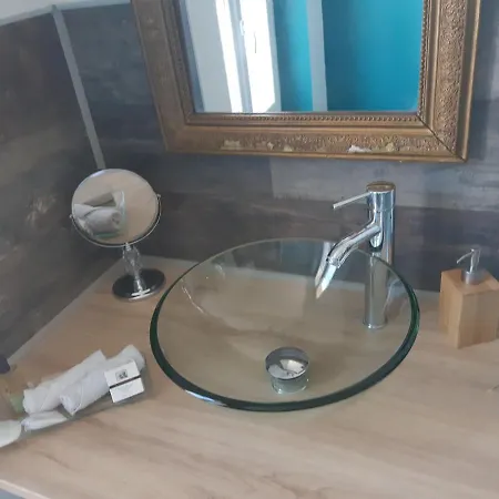 Bed & Breakfast Privée 4*