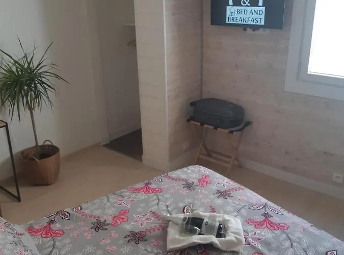 Privee Bed and Breakfast Νιμ